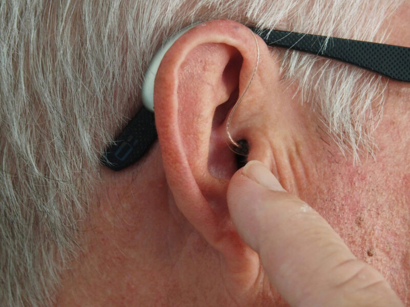 gehoorapparaat onderhouden